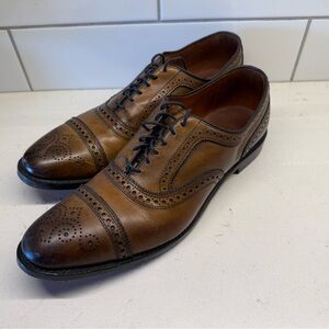 Allen Edmonds Brown Leather Oxford Shoes with Brogue Detailing